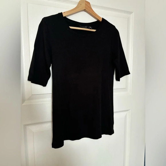 TAHARI  Basic T-Shirt - Picture 4 of 4